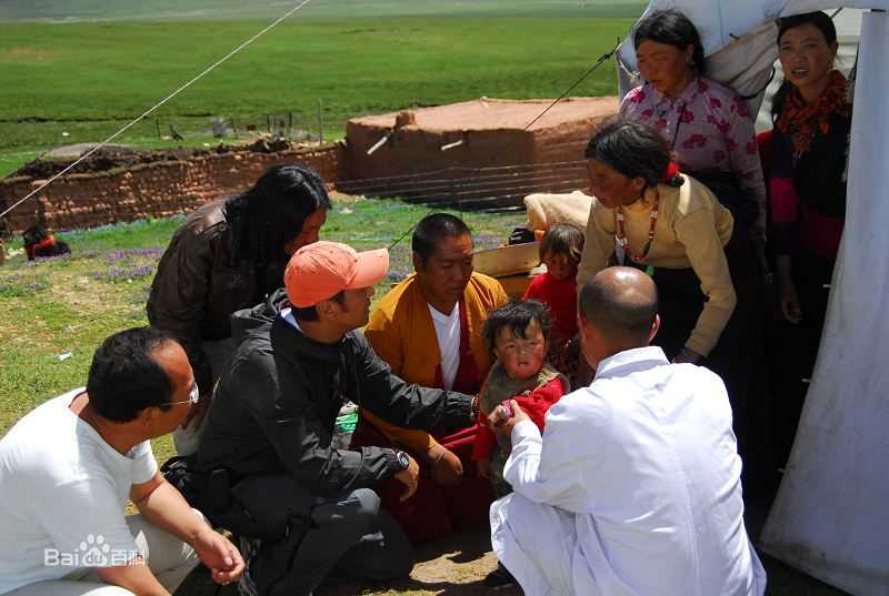 莫少聪(Max Mok)少聪爱心关怀活动图片图册