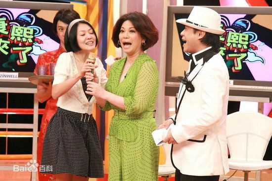 精选蔡琴(Tsai Chin)在参加《康熙来了》录制中的图册