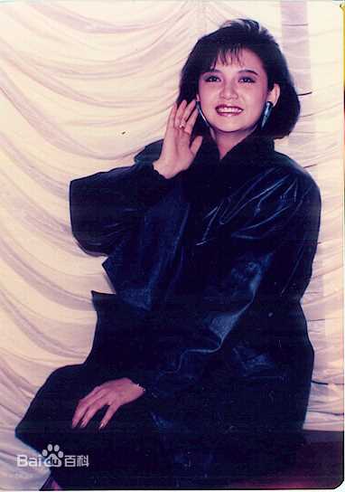 曾华倩(Margie Tsang)早期照片图片图册
