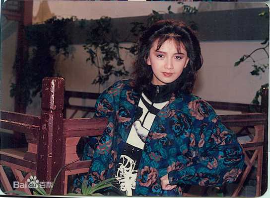 曾华倩(Margie Tsang)早期照片图片图册