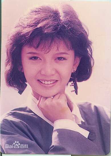 曾华倩(Margie Tsang)早期照片图片图册