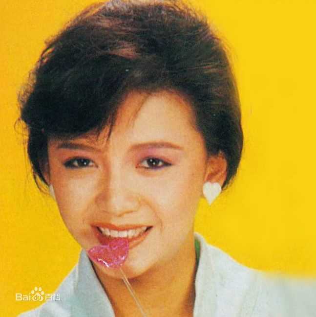 曾华倩(Margie Tsang)早期照片图片图册