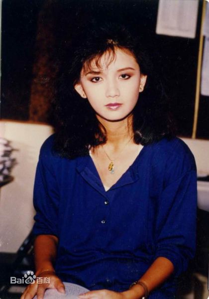 曾华倩(Margie Tsang)早期照片图片图册