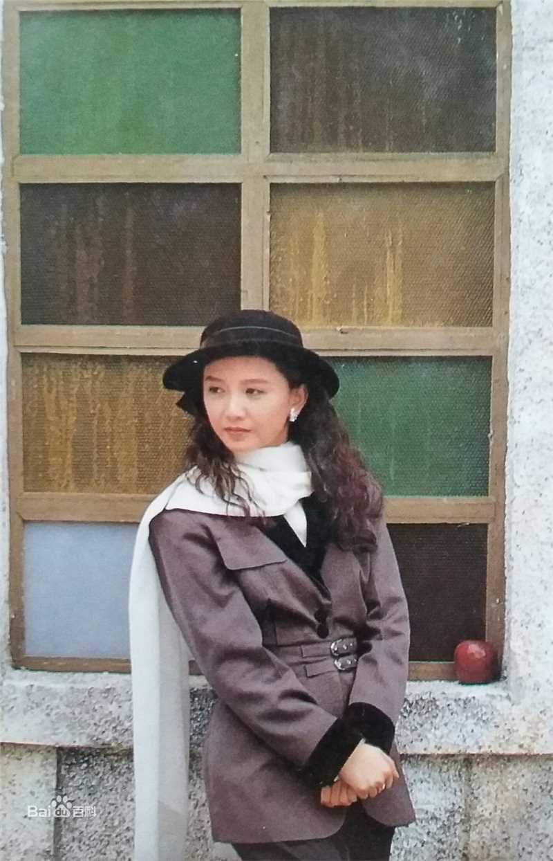 曾华倩(Margie Tsang)早期照片图片图册