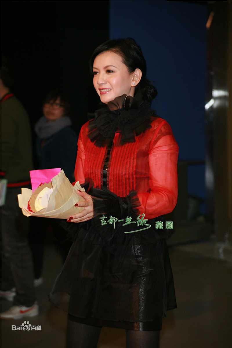 曾华倩(Margie Tsang)生活照素颜照壁纸