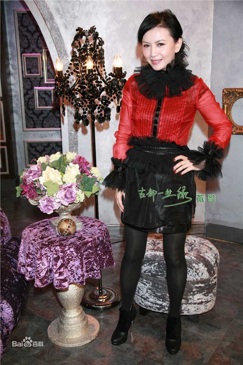 曾华倩(Margie Tsang)生活照素颜照壁纸