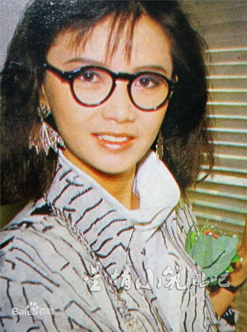 曾华倩(Margie Tsang)最优质海报彩页相册