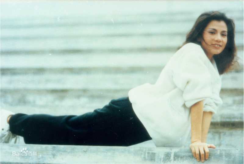 翁美玲(Barbara Yung)前后照片