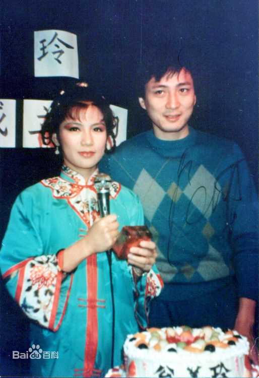 翁美玲(Barbara Yung)汤镇业与素颜照壁纸