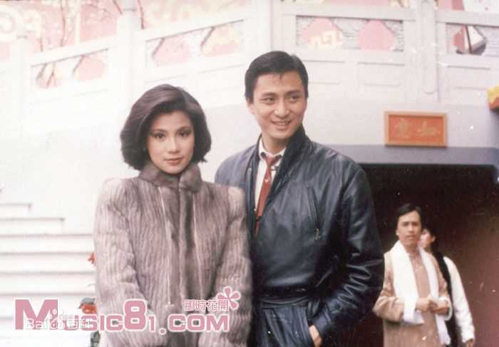 翁美玲(Barbara Yung)汤镇业与素颜照壁纸