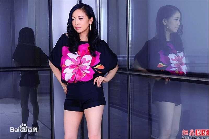 邓萃雯(Sheren Tang)雯女壁纸壁纸