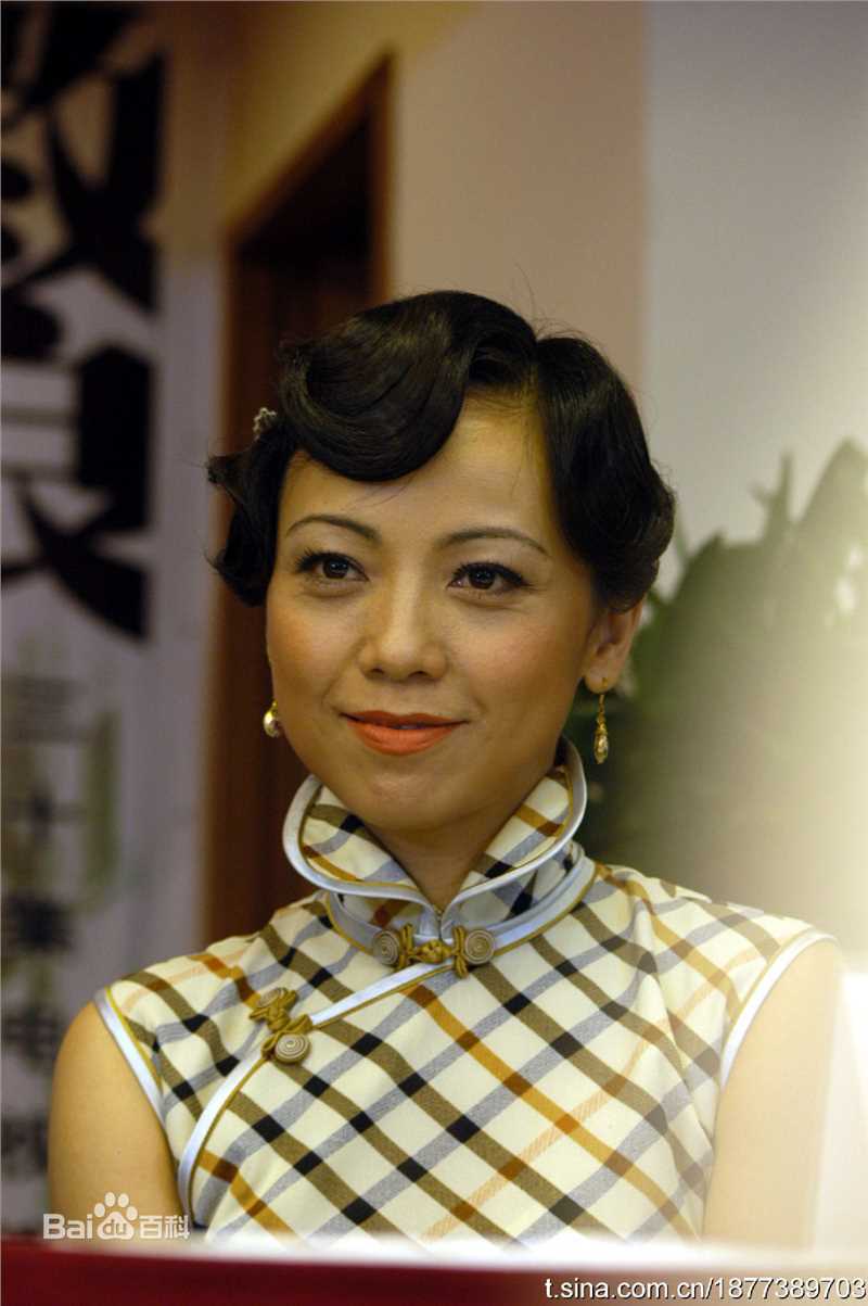 邓萃雯(Sheren Tang)雯女图片前后照片