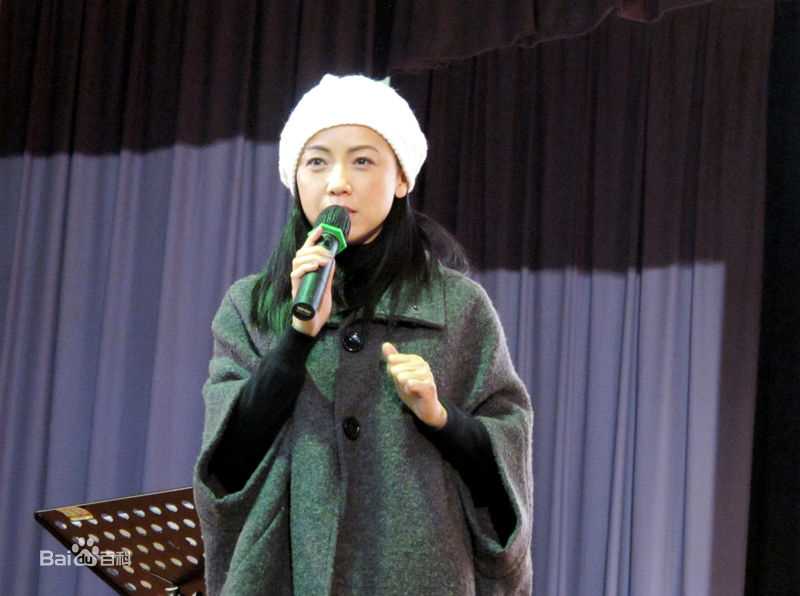 最优质邓萃雯(Sheren Tang)生活照