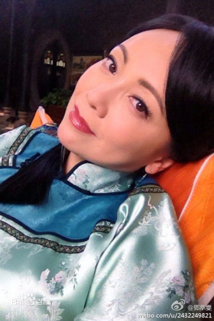 邓萃雯(Sheren Tang)在《风雷急》造型中的