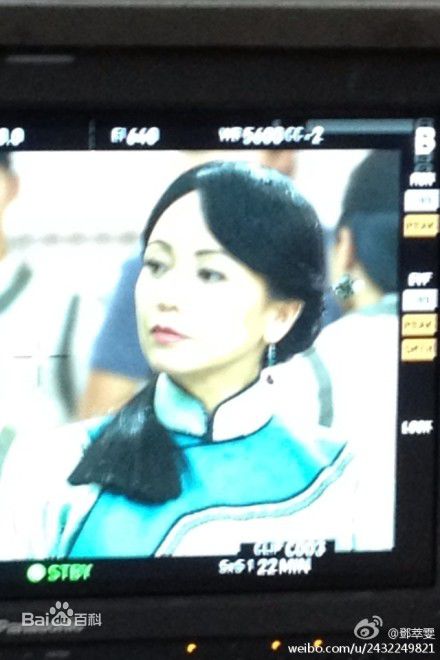 邓萃雯(Sheren Tang)在《风雷急》造型中的