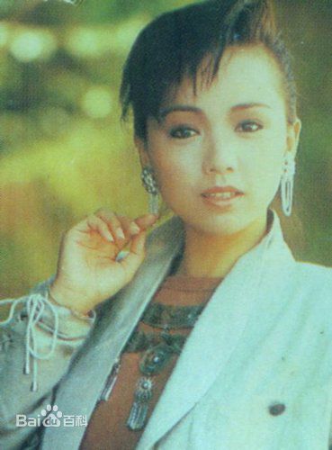 邓萃雯(Sheren Tang)图集图片图册