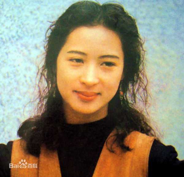 最全黎美娴(Kitty Lai Mei Han)精彩图册