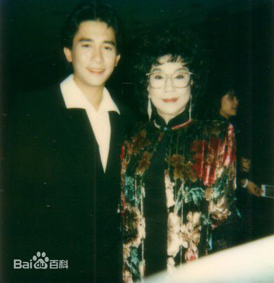 邓碧云前后照片