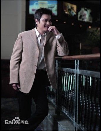 罗嘉良(Gallen Lo)2007年恒河鳄西服广告代言照素颜照相册