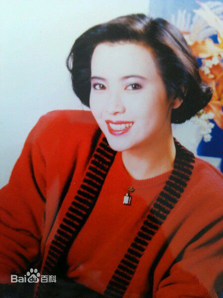 最新蓝洁瑛(Yammie Lam)壁纸