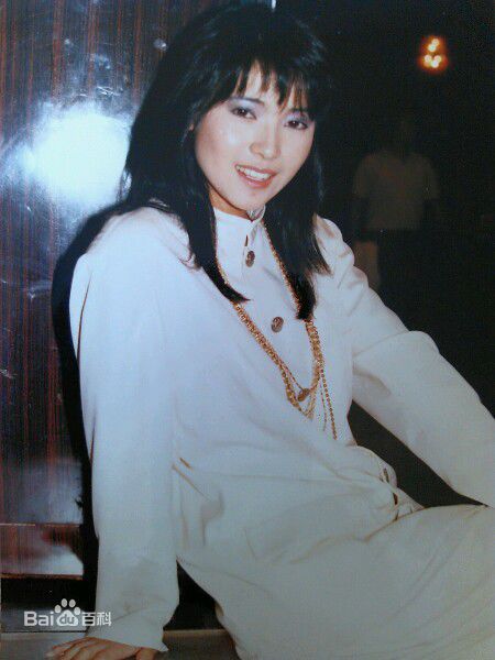 蓝洁瑛(Yammie Lam)照片图片图集