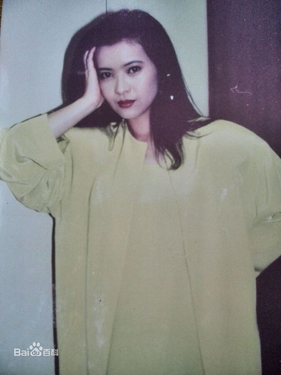 蓝洁瑛(Yammie Lam)照片图片图集
