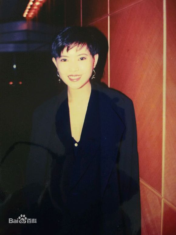 蓝洁瑛(Yammie Lam)照片图片图集