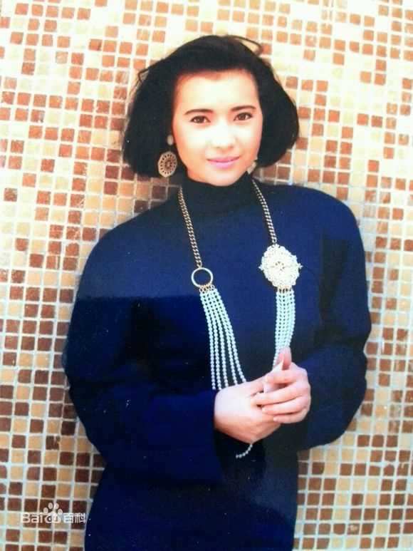 蓝洁瑛(Yammie Lam)照片图片图集