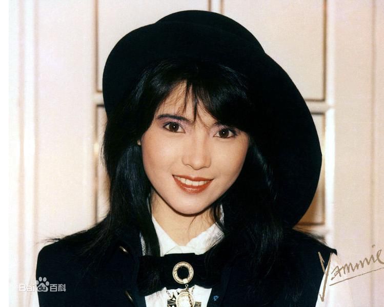 最新蓝洁瑛(Yammie Lam)精彩图册