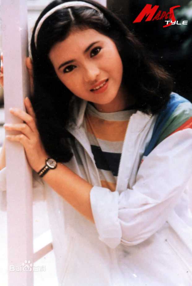 最新蓝洁瑛(Yammie Lam)精彩图册