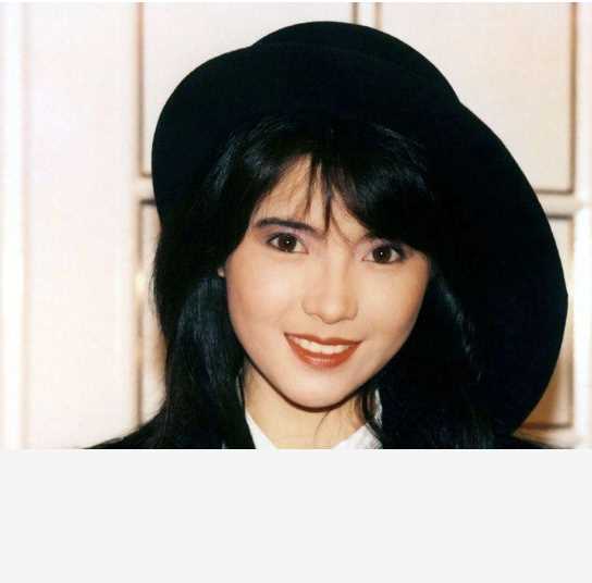 最新蓝洁瑛(Yammie Lam)精彩图册