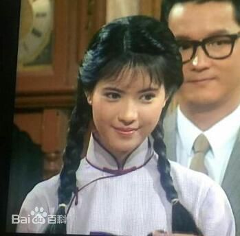 蓝洁瑛(Yammie Lam)前后照片