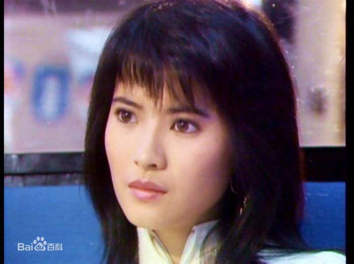 蓝洁瑛(Yammie Lam)前后照片