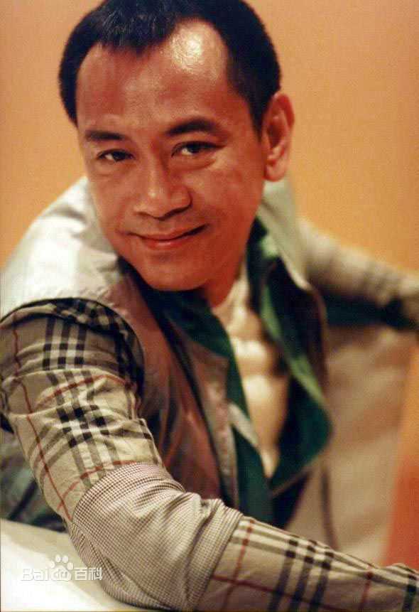 罗文(Roman，Tam)的照片性感图片图集