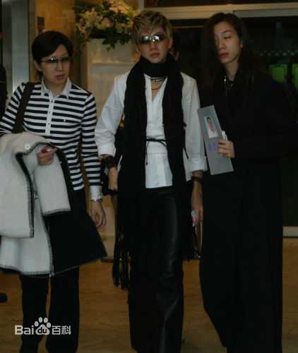 最优质罗文(Roman，Tam)生活照