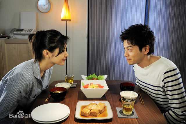 小西真娜美(こにし まなみ、Manami Konishi、Manami)番茄小水珠素颜照壁纸