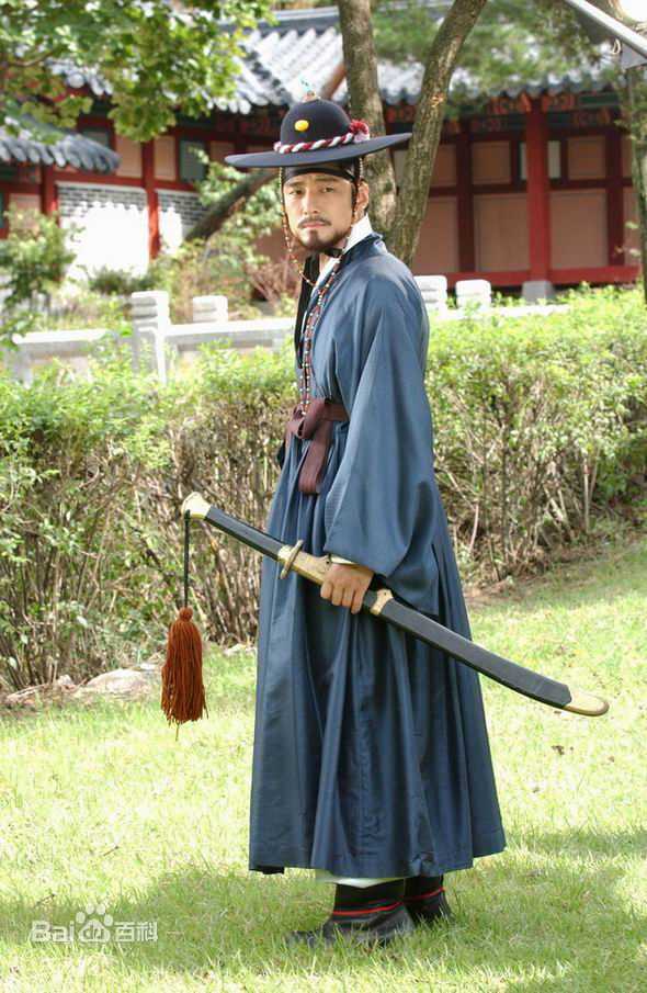 最全池珍熙()在《大长今》饰演 闵政浩中的相册