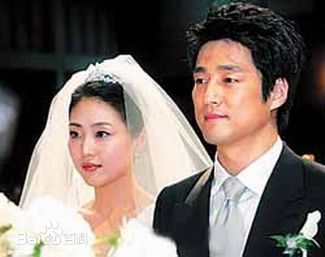 池珍熙()2004年11月与李秀妍结婚性感图片壁纸