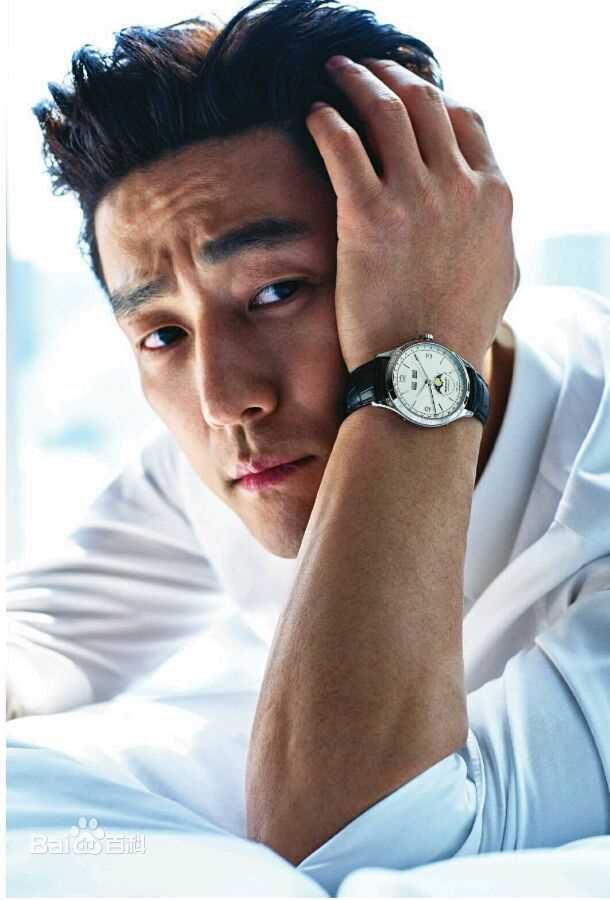 池珍熙()杂志照