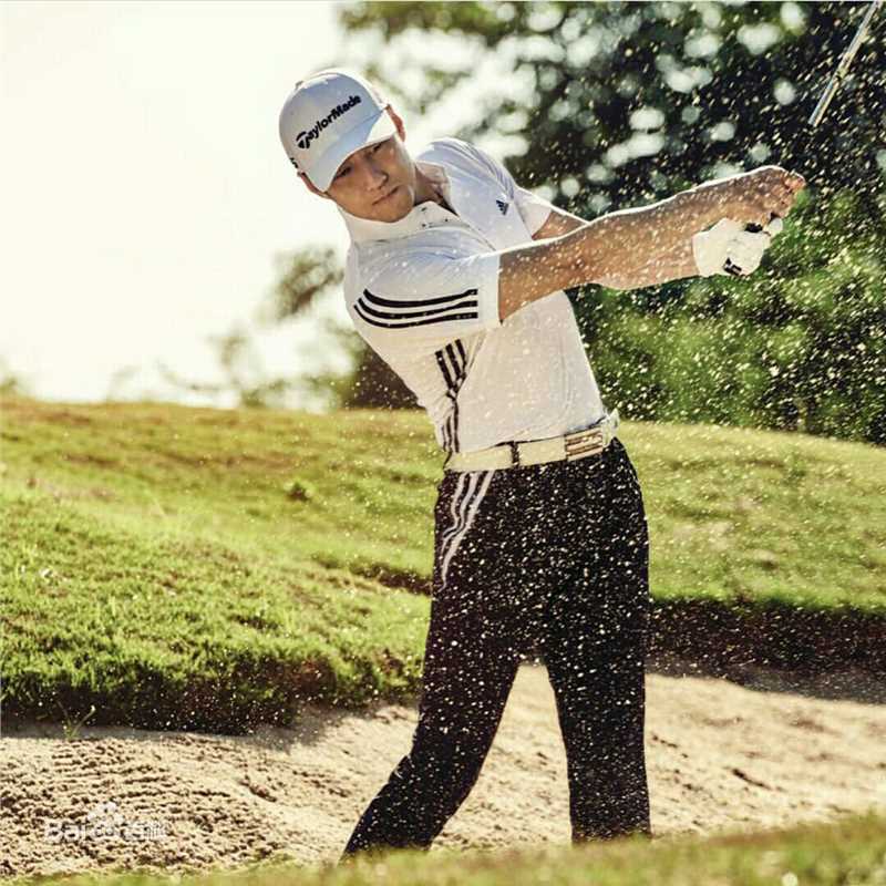 池珍熙()杂志照