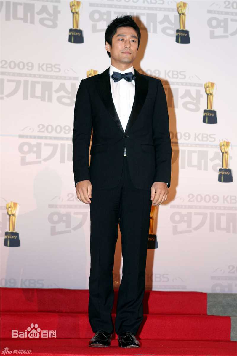 高清池珍熙()精彩图册