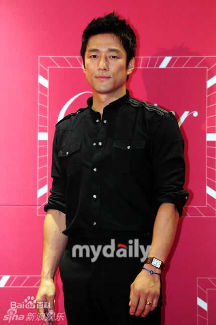 池珍熙()精彩图册