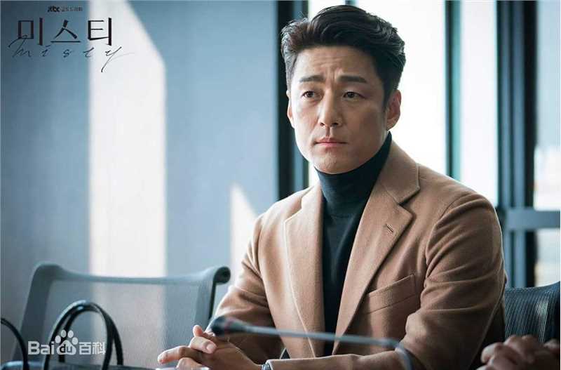 最新池珍熙()壁纸