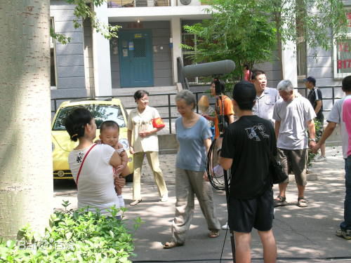 宋丹丹2009《老牛家的战争》最新剧照