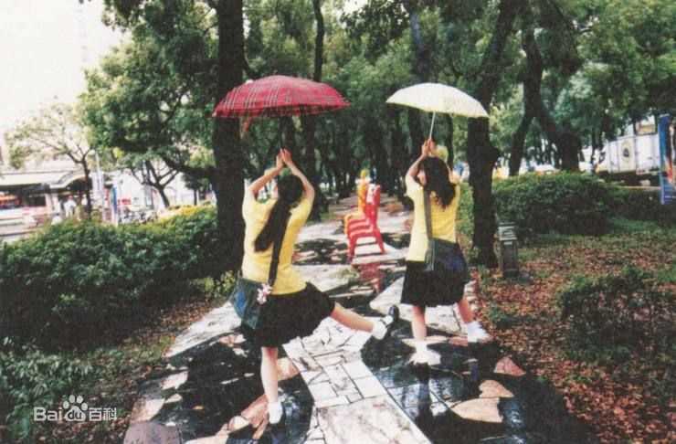 最优质铃木杏(Suzuki Anne)在《花与爱丽丝》荒井花中的相册