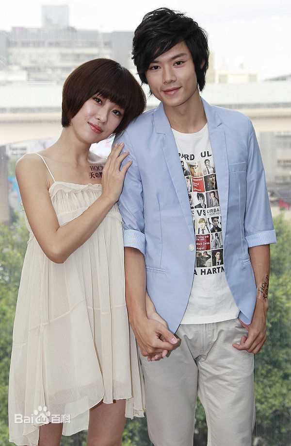 最新李维维(Vivi Lee)性感图片