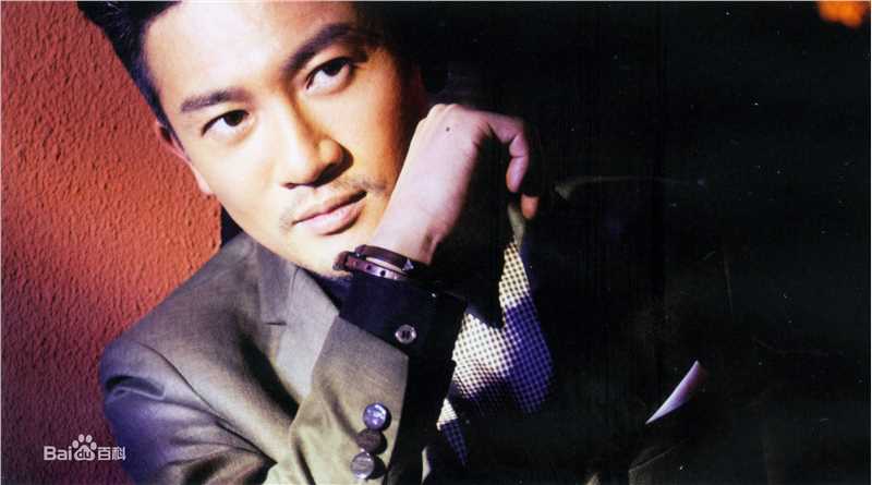 苏有朋(Alec Su)2013EGOU宣传册壁纸壁纸