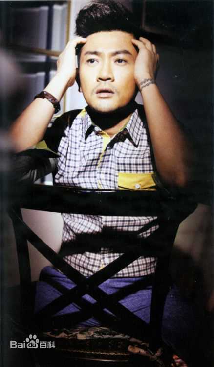 苏有朋(Alec Su)2013EGOU宣传册壁纸壁纸