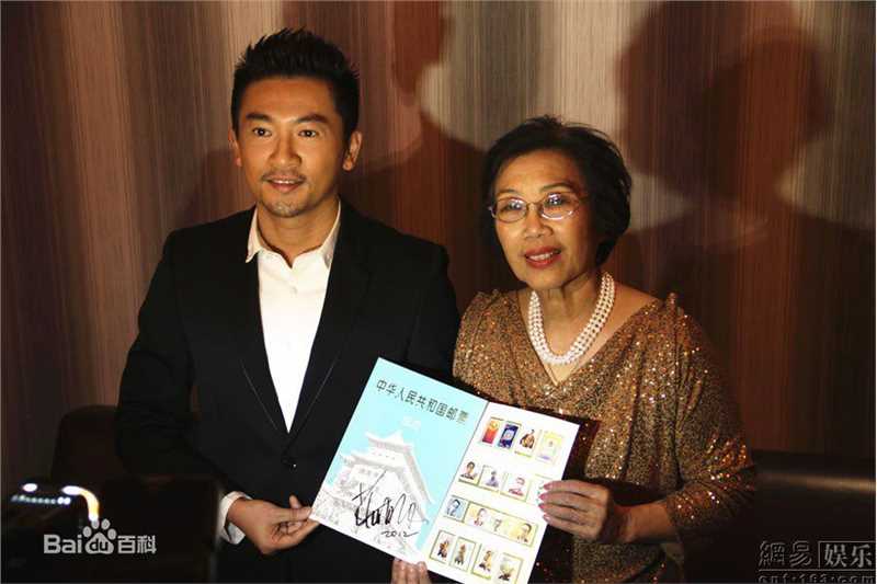 苏有朋(Alec Su)慈善活动性感图片图集