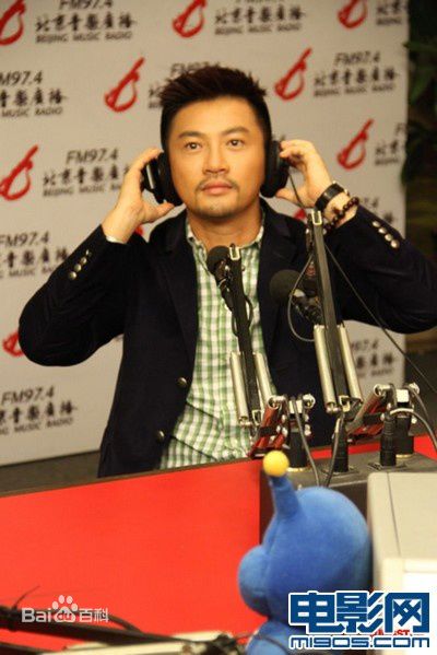 苏有朋(Alec Su)慈善活动性感图片图集